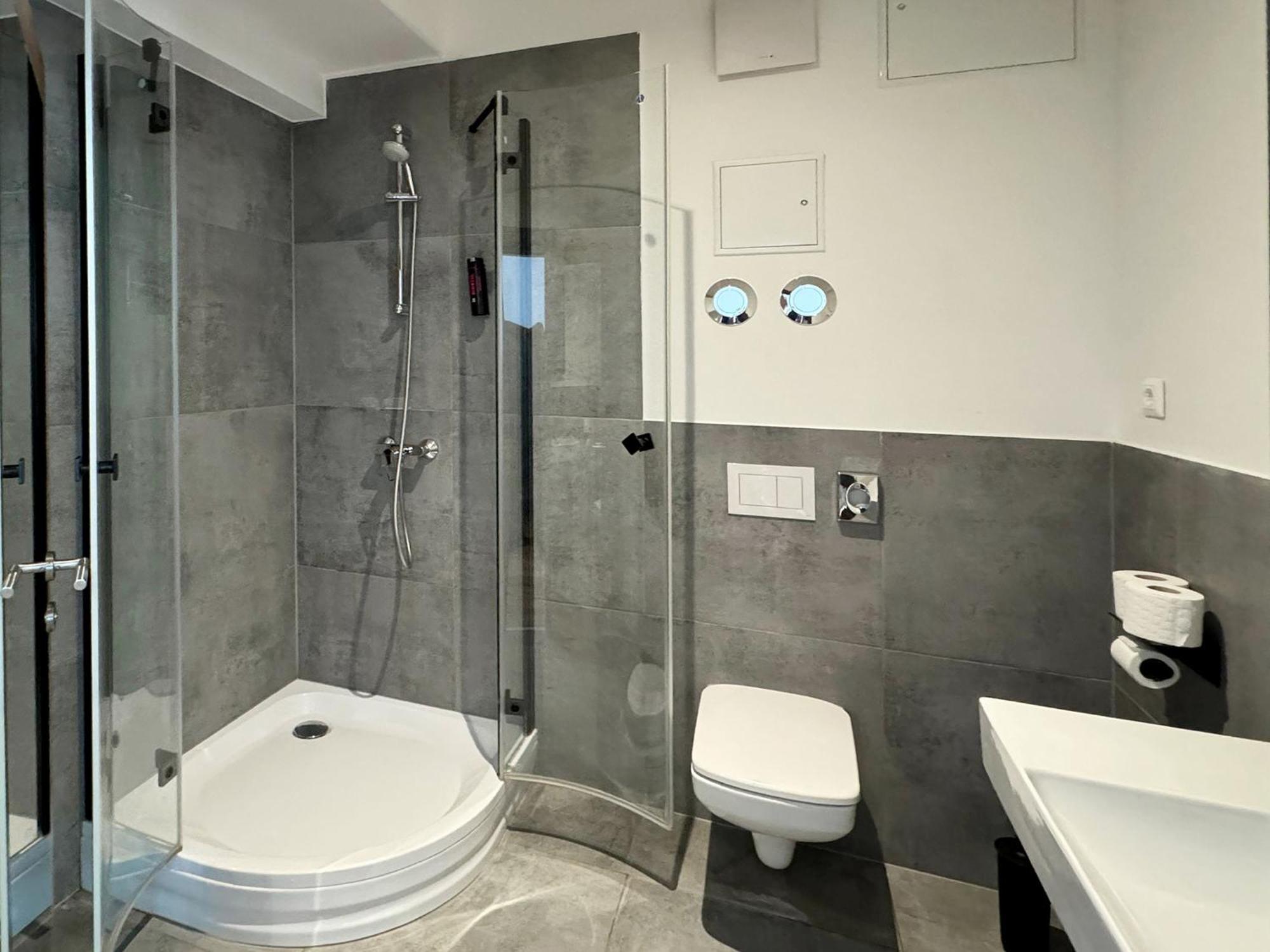 Dormero Hotel Ruesselsheim Airport-Frankfurt ภายนอก รูปภาพ