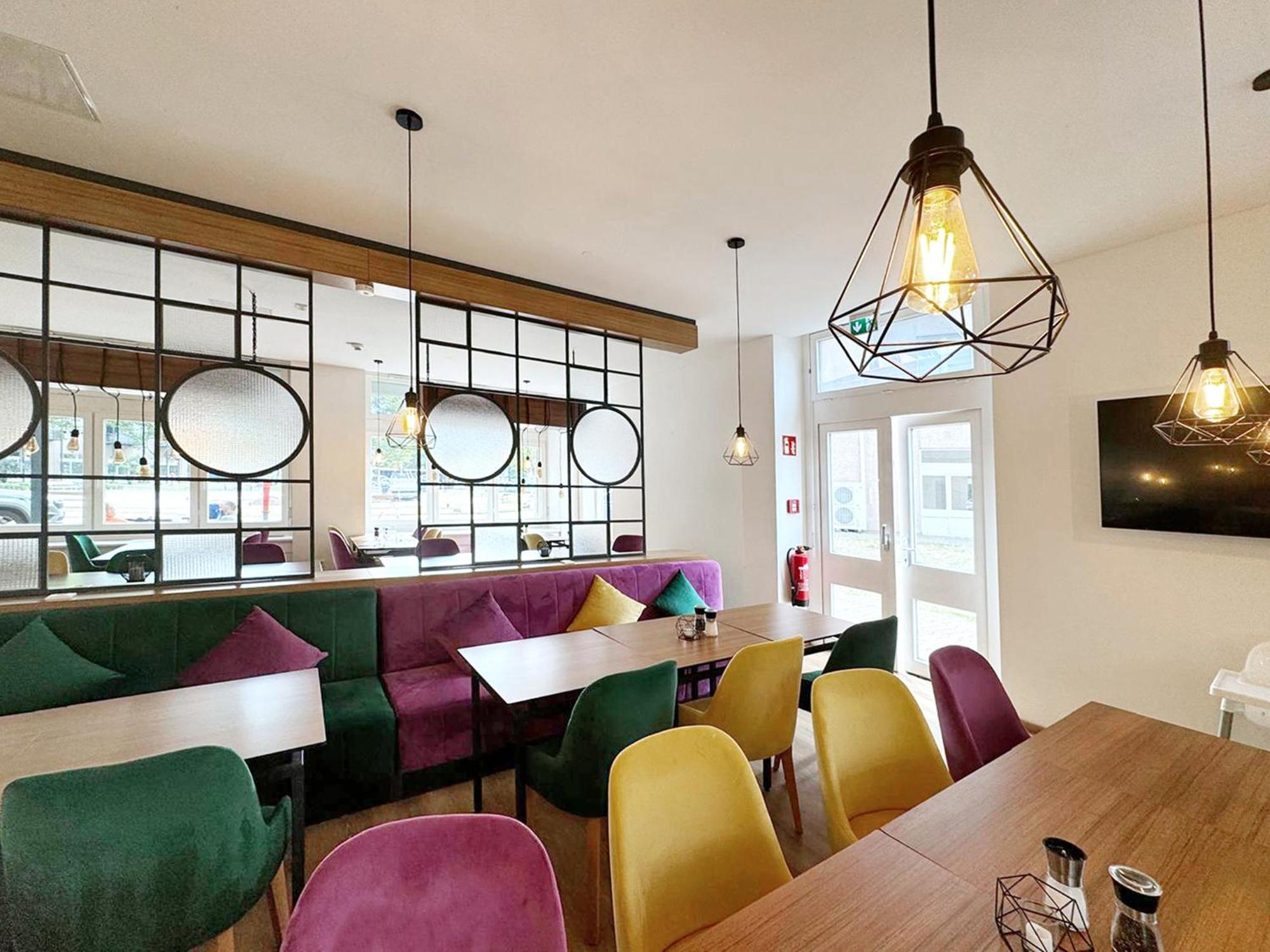Dormero Hotel Ruesselsheim Airport-Frankfurt ภายนอก รูปภาพ